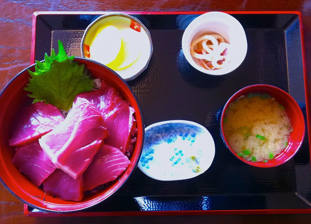 大間マグロ丼