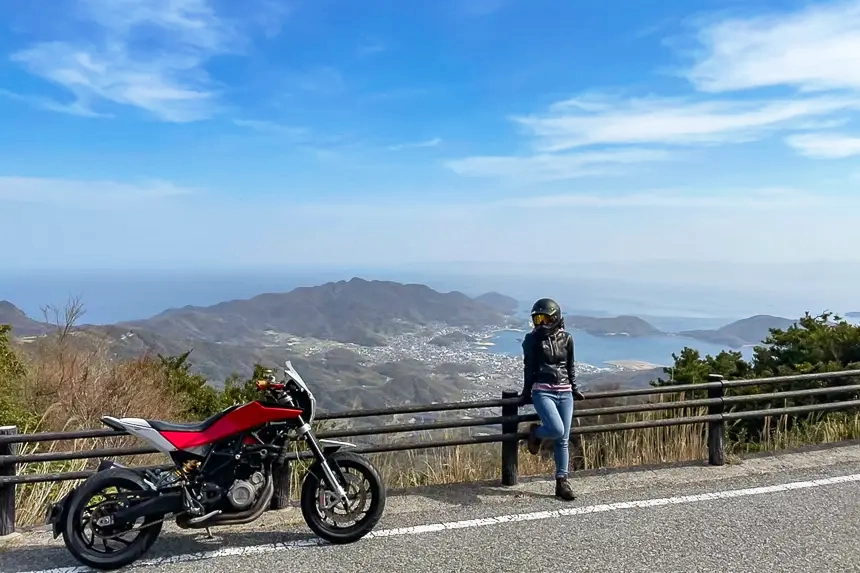 小豆島の寒霞渓スカイラインとNUDA900Rをまるで自分のバイクかのようにキメるカゲ美