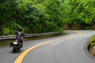 【大阪ツーリング×グルメ】穴場スポットと絶景ルートを巡る満喫プランを旅ライダーがお届け！