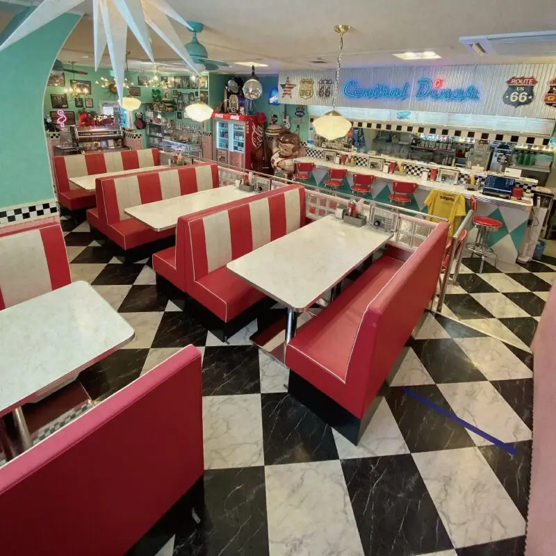 SENTRAL DINER(セントラルダイナー)の店内