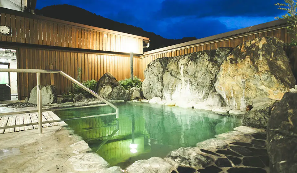 奥伊勢フォレストピアの露天風呂