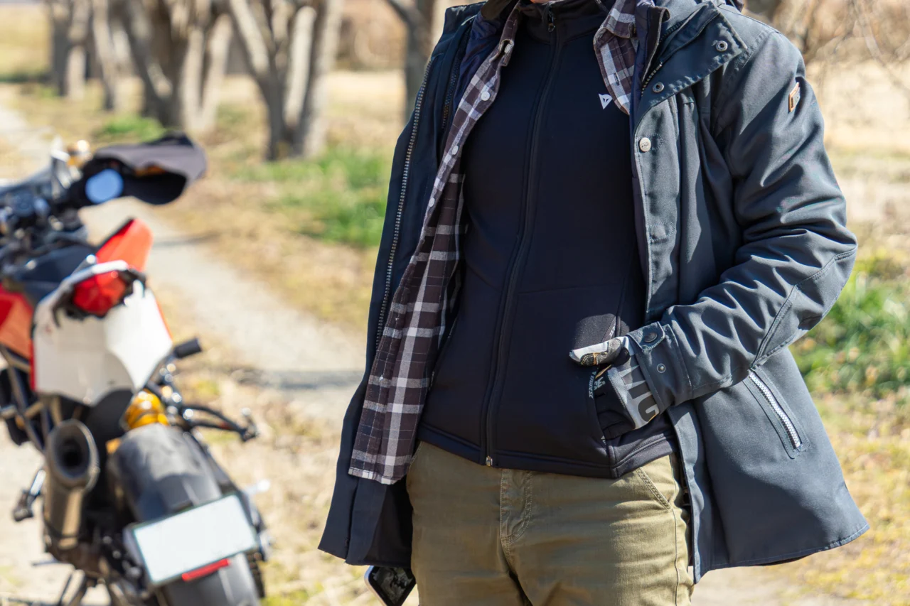 走行風を抑えるDAINEZE NO WIND LAYER D1